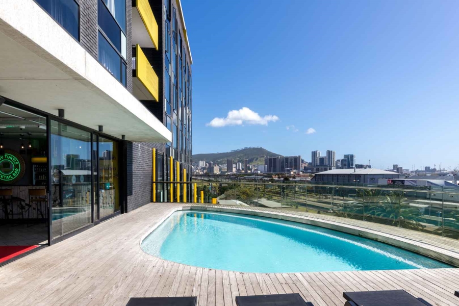 2 Bedroom Property for Sale in Woodstock Western Cape